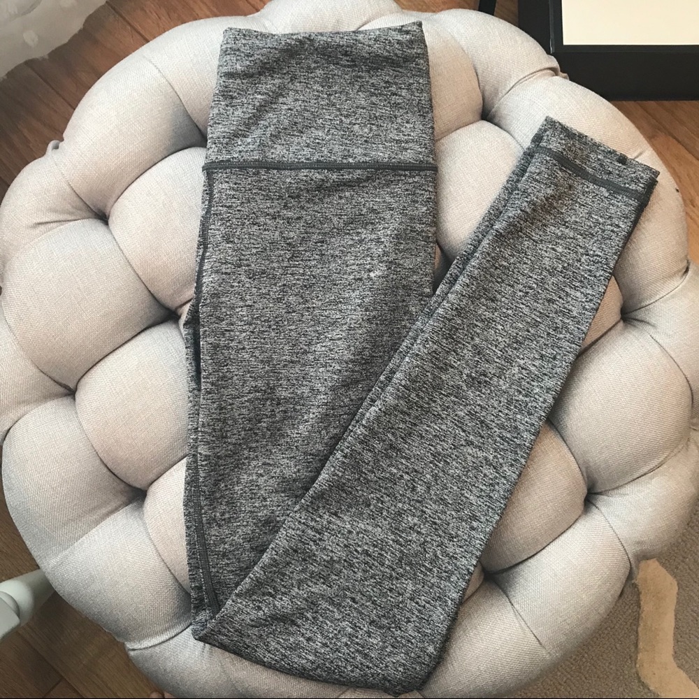 Victoria’s Secret Sport Heather Gray Full Length Leggings XS Sweat Wicking
